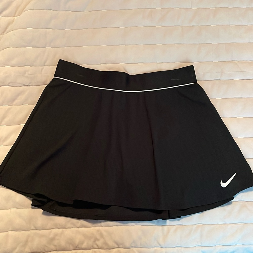 LAST DAY TO BUY NIKE TENNIS SKIRT